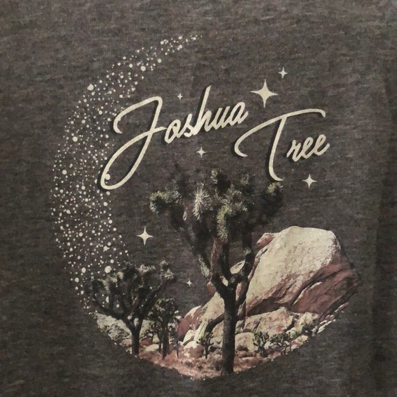 NWT Miken Flow  thin long sleeve shirt ,Size S - Picture 2 of 7